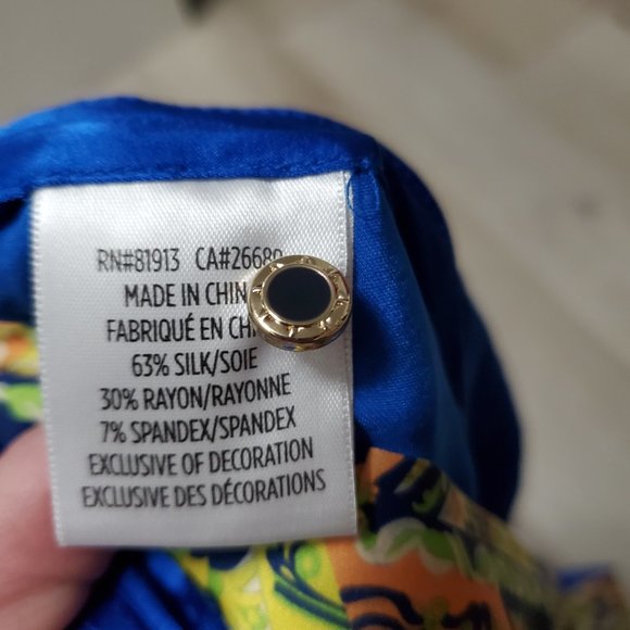 Robert Graham halter crop top, size M - Picture 2 of 3